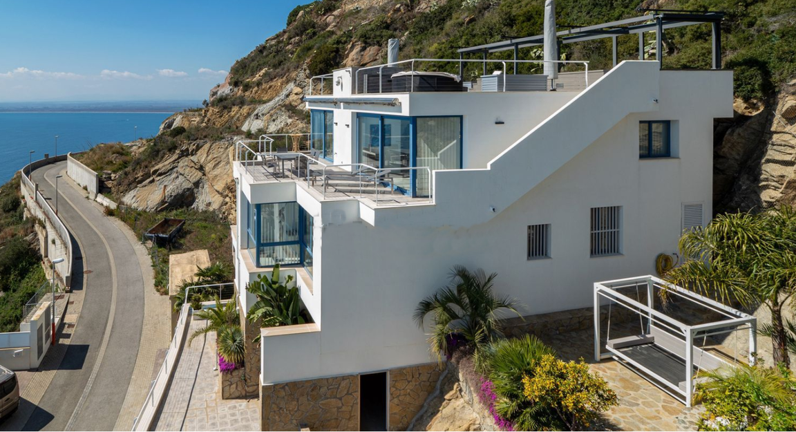 Preciosa casa amb vistes al mar en venda , Roses
