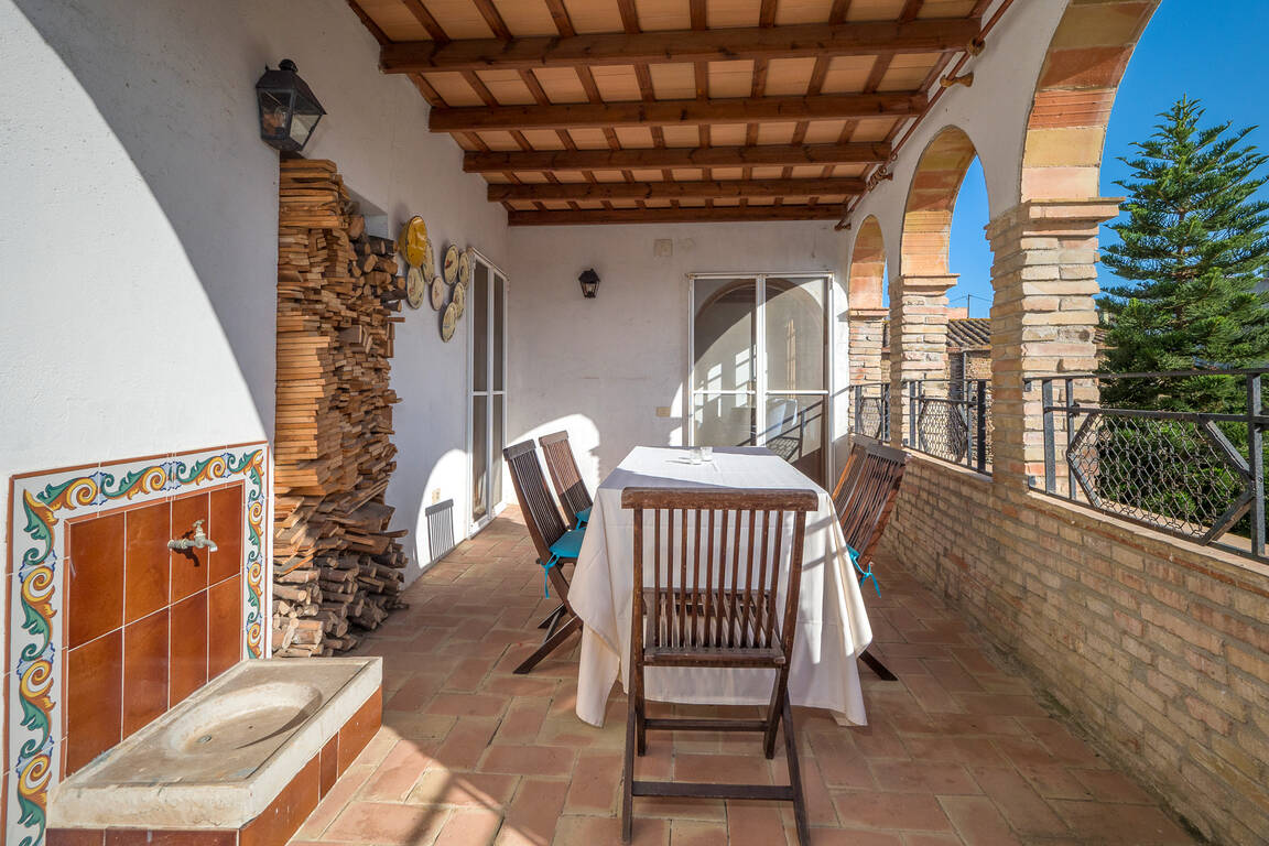 Bonita casa rústica de estilo catalán en venta en Castello d'Empuries