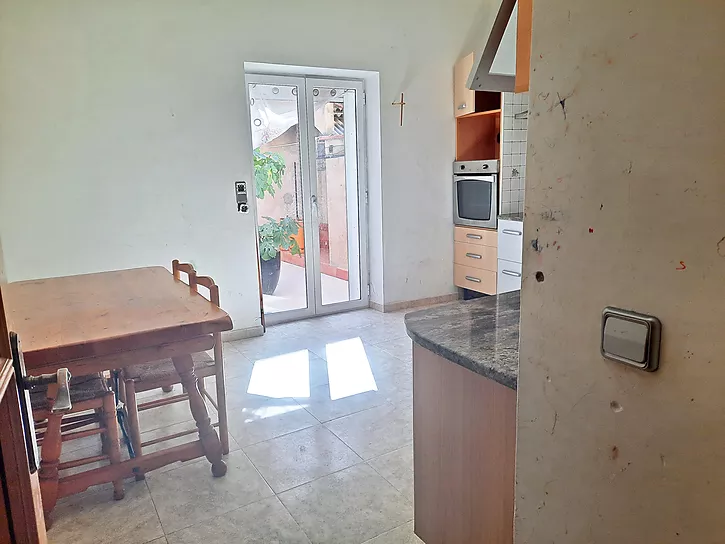 OFFRE BANCAIRE : Appartement à vendre à Figueres. Ne manquez pas cette opportunité d'investissement 