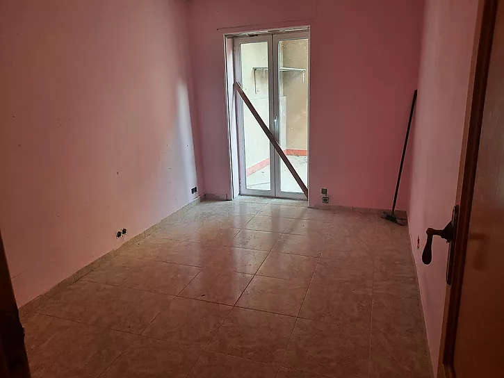 OFFRE BANCAIRE : Appartement à vendre à Figueres. Ne manquez pas cette opportunité d'investissement 